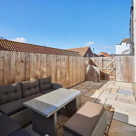 Tatil Evi Host & - Soda