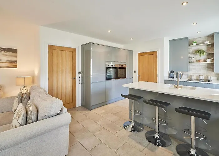 Host & - Soda * Whitby